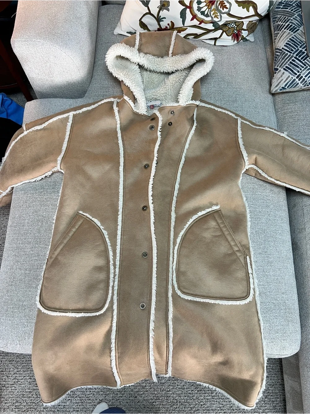 Anthropologie x Pilcro Hooded Sherpa Coat. Camel and Cream. Size Petite Small - Picture 10 of 14